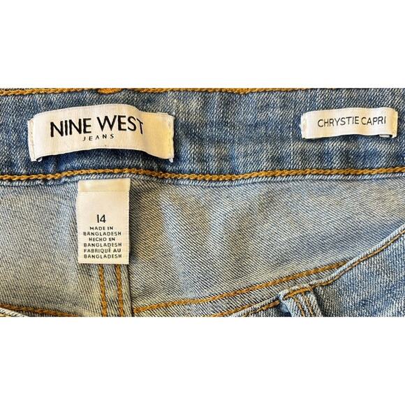 Nine West Chryste Capri Jeans Women's Mid Rise Blue Denim Stretch Size 14 - Picture 6 of 8